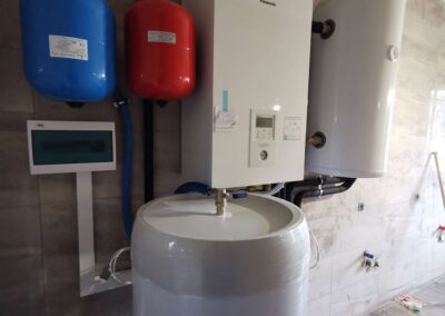 Montaż pompy ciepła Panasonic Aquarea T-CAP seria H 9kW 3F